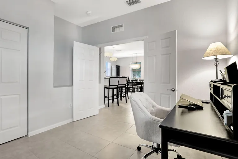 South Florida Real Estate | View 4720 Mimosa Place, 904 | Listing | View 16