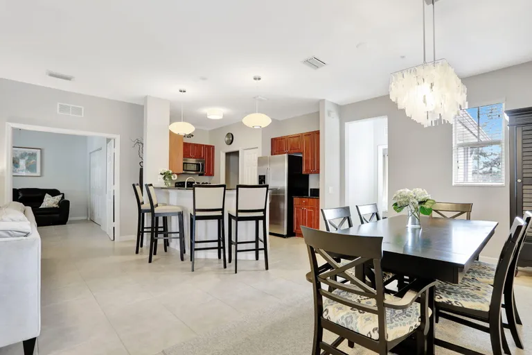 South Florida Real Estate | View 4720 Mimosa Place, 904 | Listing | View 3