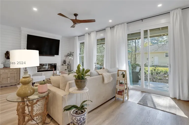 12 Hanahan, Hilton Head Island, SC 29926 Property for sale