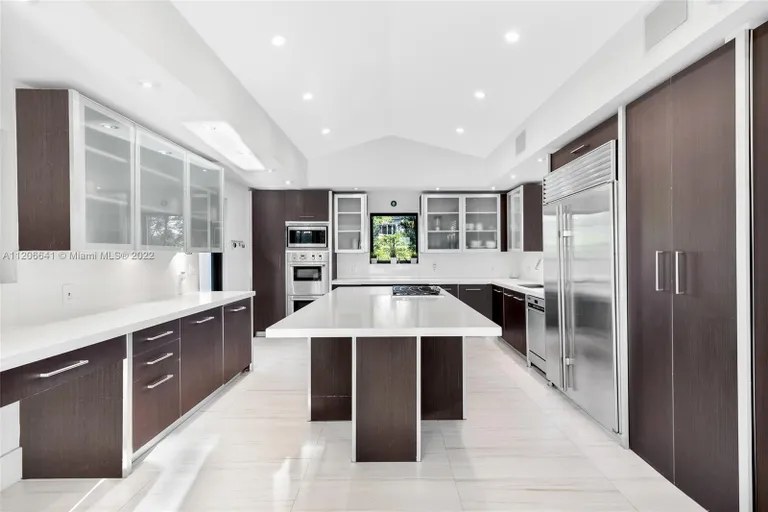 New York City Real Estate | View 2700 N Bay Rd | Listing | View 13