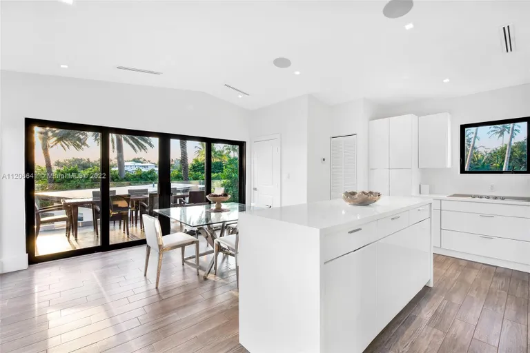 New York City Real Estate | View 2700 N Bay Rd | Listing | View 27