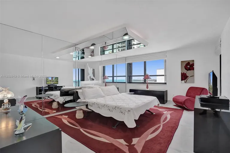 New York City Real Estate | View 10175 Collins Ave, 1703 | Listing | View 20