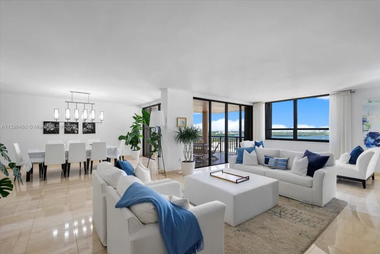 New York City Real Estate | View 10175 Collins Ave, 1705 | Listing | View 5