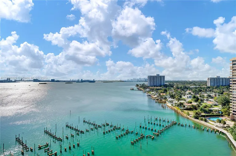New York City Real Estate | View 11111 Biscayne Blvd, 700 | Listing | View 42