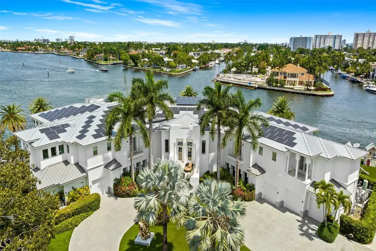 5 Harborage Isle, Fort Lauderdale, FL 33316 Property for sale