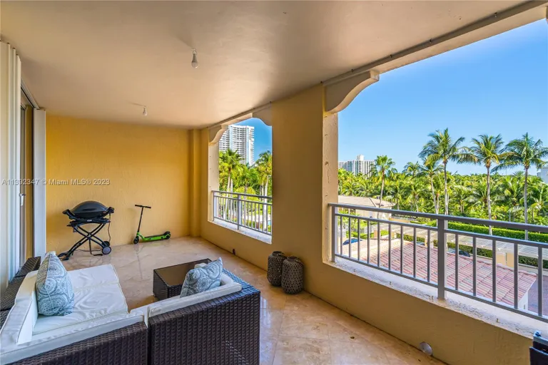 New York City Real Estate | View 765 Crandon Blvd, 405 | Listing | View 23