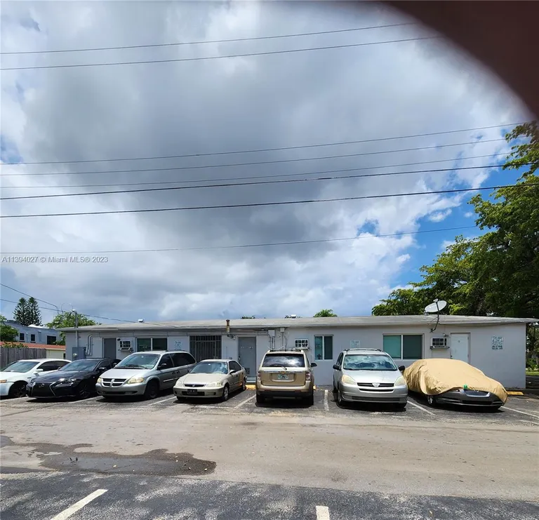 2000 Washington St, Hollywood, FL 33020 Property for sale