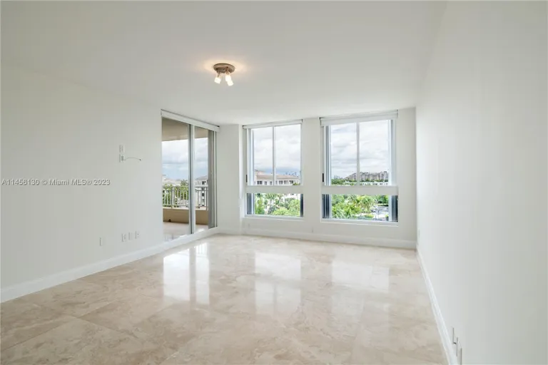 New York City Real Estate | View 765 Crandon Blvd, 605 | Listing | View 10