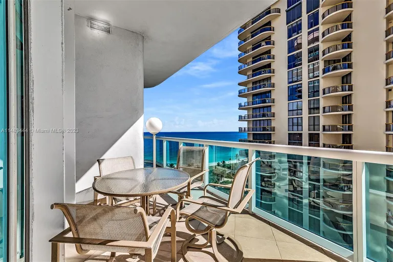 New York City Real Estate | View 10101 Collins Ave, 11D +cabana | Listing | View 55