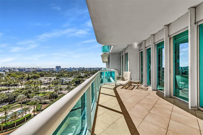 New York City Real Estate | View 10101 Collins Ave, 11D +cabana | Listing | View 7