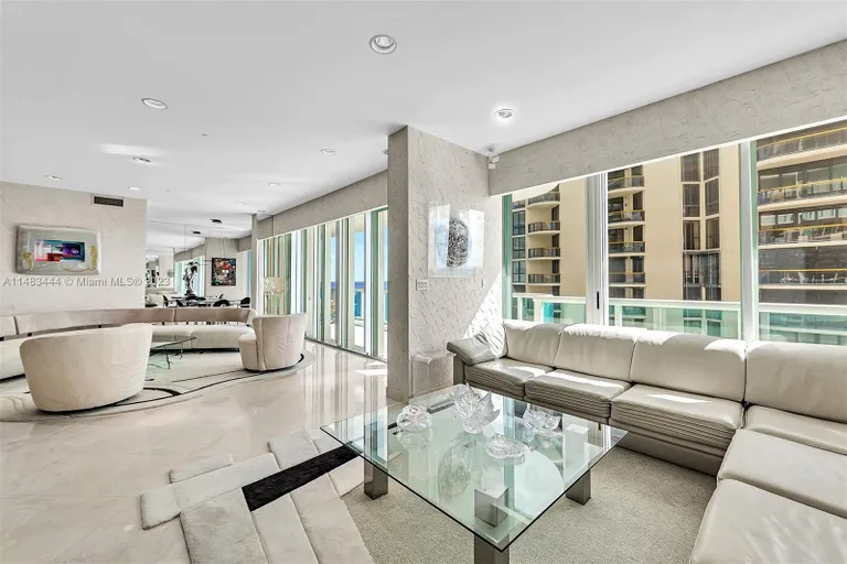 New York City Real Estate | View 10101 Collins Ave, 11D +cabana | Listing | View 34