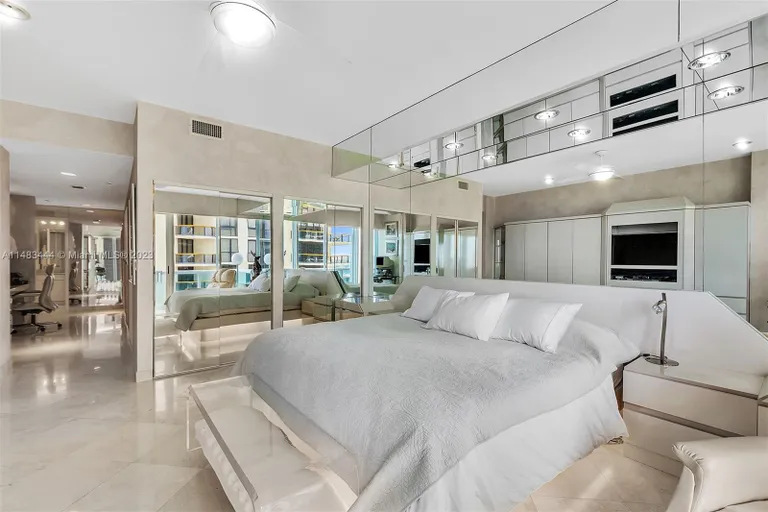 New York City Real Estate | View 10101 Collins Ave, 11D +cabana | Listing | View 71