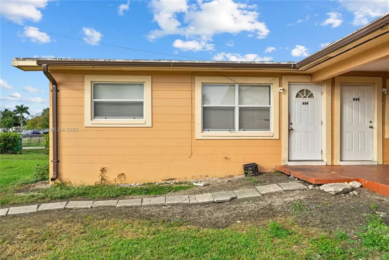 444 Cypress Ave., Pahokee, FL 33476 Property for sale