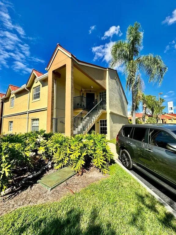 18245 Nw 68th Ave