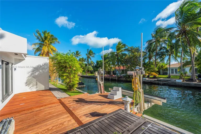 New York City Real Estate | View 1137 N Biscayne Point Rd | Listing | View 40