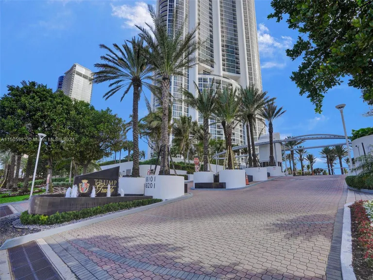 18201 Collins Ave #3809 Sunny Isles Beach FL 33160 Property for sale