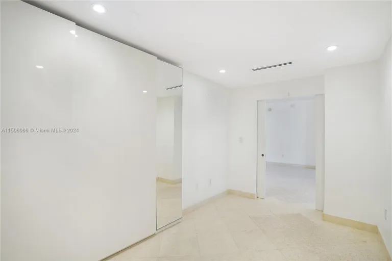 New York City Real Estate | View 10185 Collins Ave, PH20 | Listing | View 23