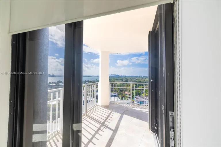New York City Real Estate | View 2000 Towerside Ter, 1610 | Listing | View 35