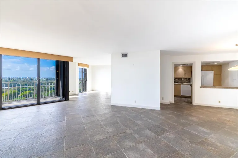 New York City Real Estate | View 2000 Towerside Ter, 1610 | Listing | View 24