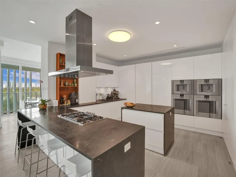 New York City Real Estate | View 4701 Meridian Av, 624 | Listing | View 20