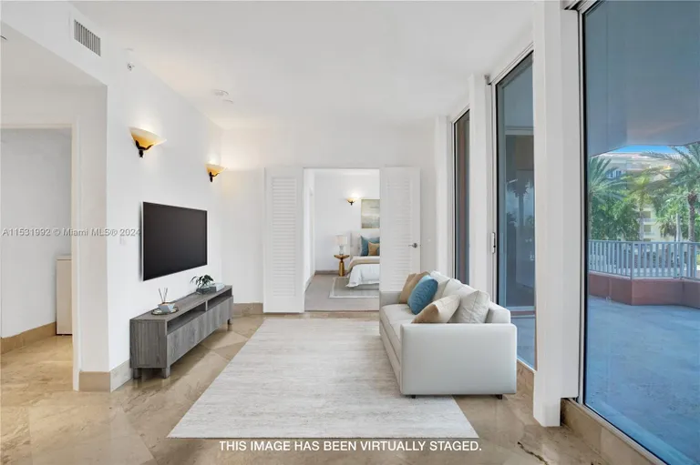 New York City Real Estate | View 785 Crandon Blvd, 205/305 | Listing | View 16