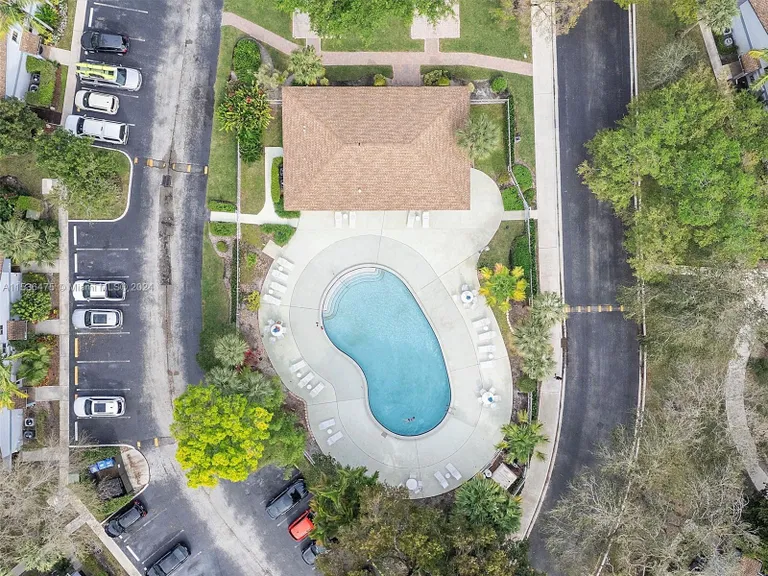 2769 S Oakland Forest Dr 101, Oakland Park, FL 33309 Property for sale