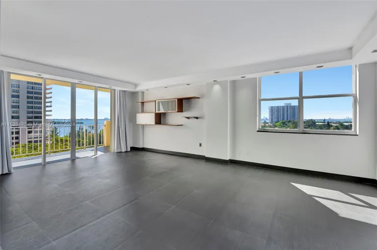New York City Real Estate | View 11111 Biscayne Blvd, 9B(928) | Listing | View 9