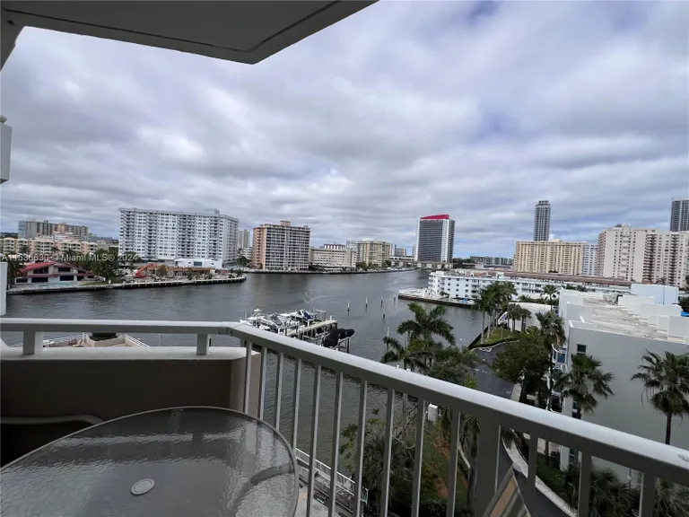 New York City Real Estate | View 1965 Ocean Dr, 6N | Listing | View 2