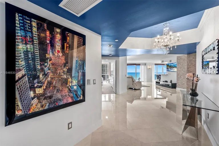 New York City Real Estate | View 4779 Collins Ave, 1201 | 3 Beds, 3 Baths | View 1