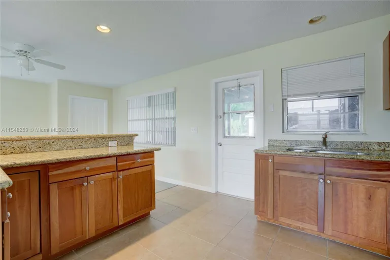 3329 Atlantic Rd, Palm Beach Gardens, FL 33410 Property for rent