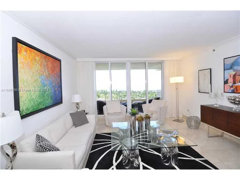 New York City Real Estate | View 799 Crandon Bl, 805 | Listing | View 10