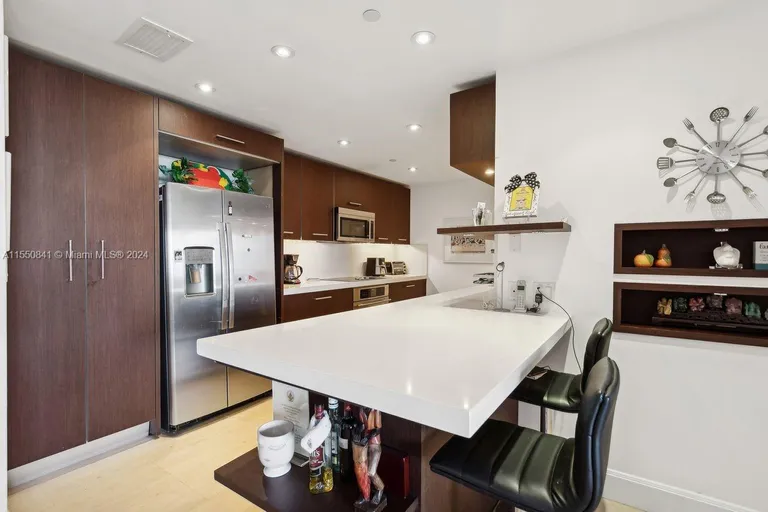 New York City Real Estate | View 151 Crandon Blvd, 823 | Listing | View 2