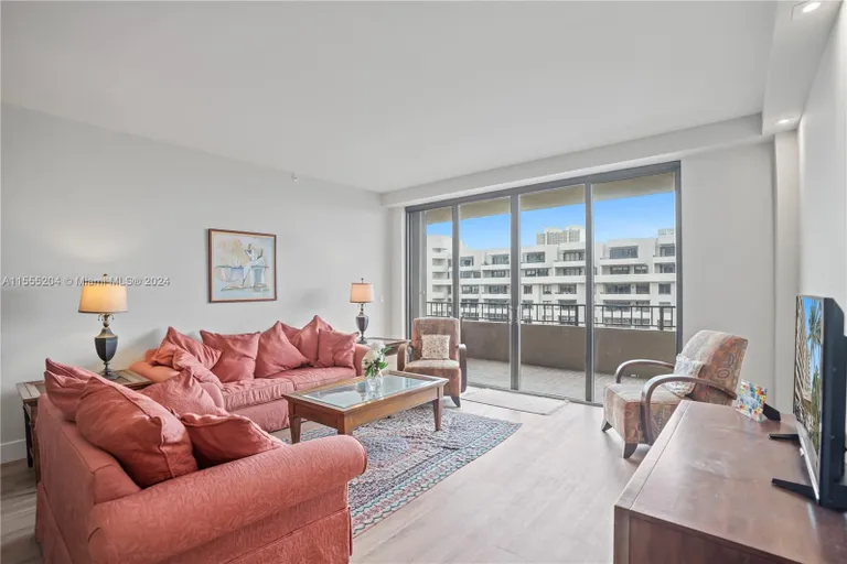 New York City Real Estate | View 251 Crandon Blvd, 1026 | Listing | View 8