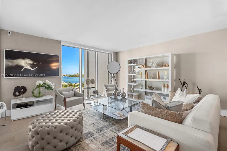 New York City Real Estate | View 10275 Collins Ave, 823 | Listing | View 3