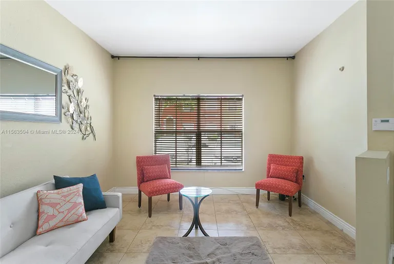 3323 Merrick Ln 908, Margate, FL 33063 Property for sale