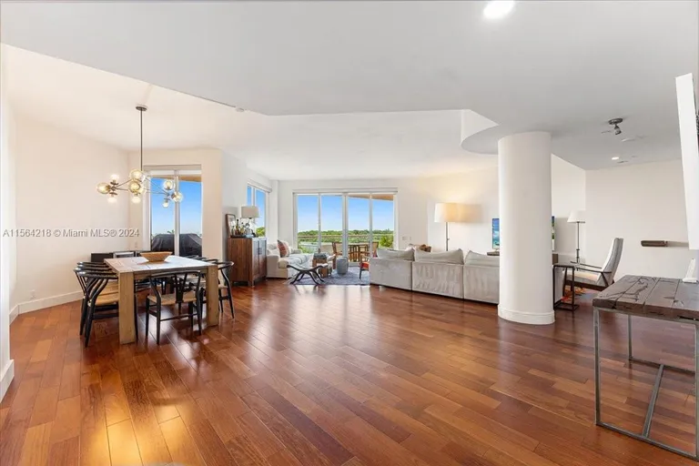 New York City Real Estate | View 10 Edgewater Dr, 5D | Listing | View 13