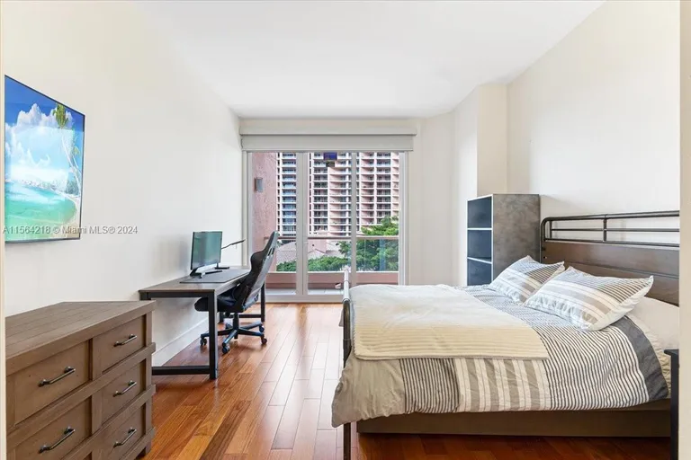 New York City Real Estate | View 10 Edgewater Dr, 5D | Listing | View 10
