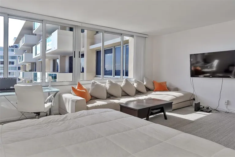 New York City Real Estate | View 1200 West Ave, 1414 | Listing | View 14