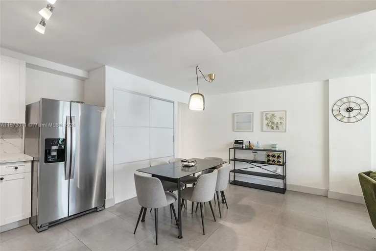 New York City Real Estate | View 1035 West Ave, 201 | Listing | View 8