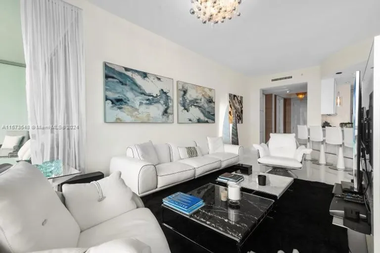 New York City Real Estate | View 10295 Collins Ave, 506 | Listing | View 4