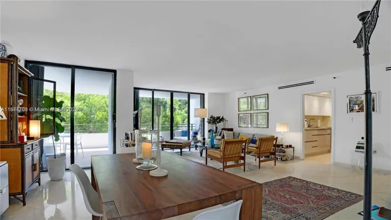 New York City Real Estate | View 151 SE 15th Rd, 202 | Listing | View 7