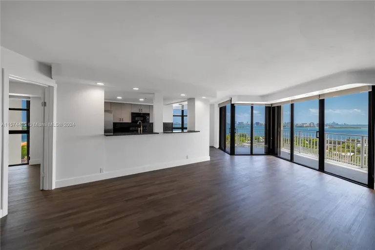 New York City Real Estate | View 1000 Quayside Ter, 1702 | 2 Beds, 2 Baths | View 1