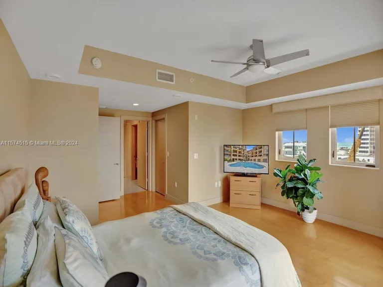 New York City Real Estate | View 3415 N Ocean Dr, 505 | Listing | View 62