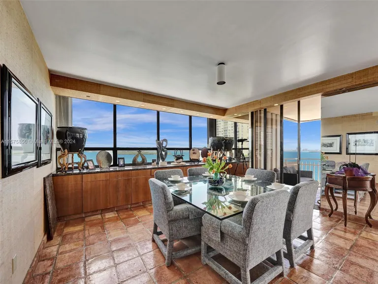 New York City Real Estate | View 11113 Biscayne Blvd, 657 | Listing | View 5