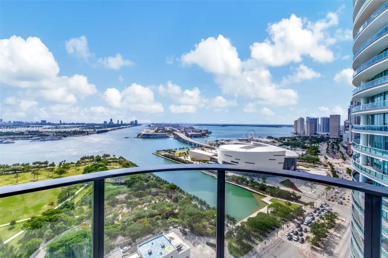 New York City Real Estate | View 1000 Biscayne Blvd, 2801 | Listing | View 5