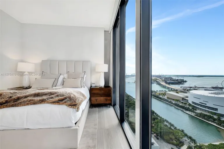 New York City Real Estate | View 1000 Biscayne Blvd, 2801 | Listing | View 42