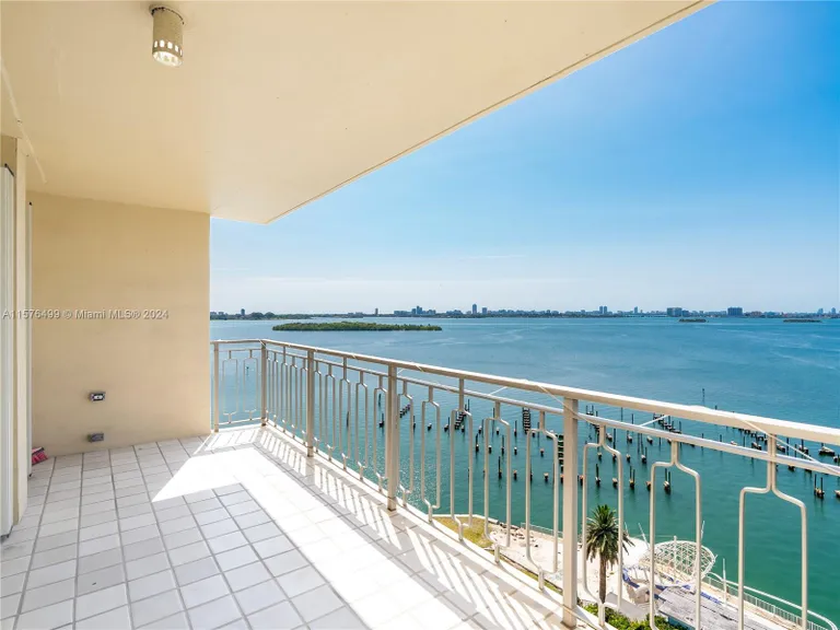 New York City Real Estate | View 11111 Biscayne Blvd, 12G | Listing | View 9