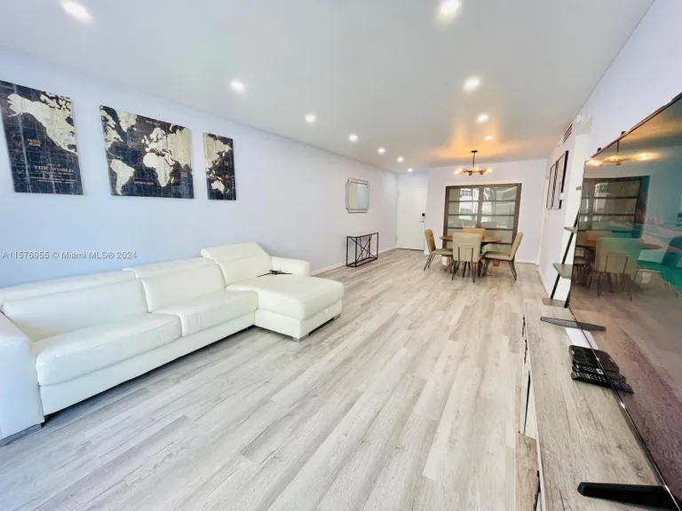 New York City Real Estate | View 3001 S Ocean Dr, 205 | 1 Bed, 1 Bath | View 1