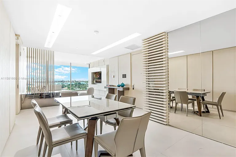 New York City Real Estate | View 10201 Collins Ave, 905 | Listing | View 3
