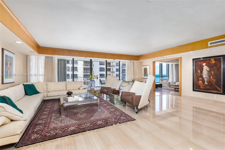 New York City Real Estate | View 10155 Collins Ave, 1406 | Listing | View 3